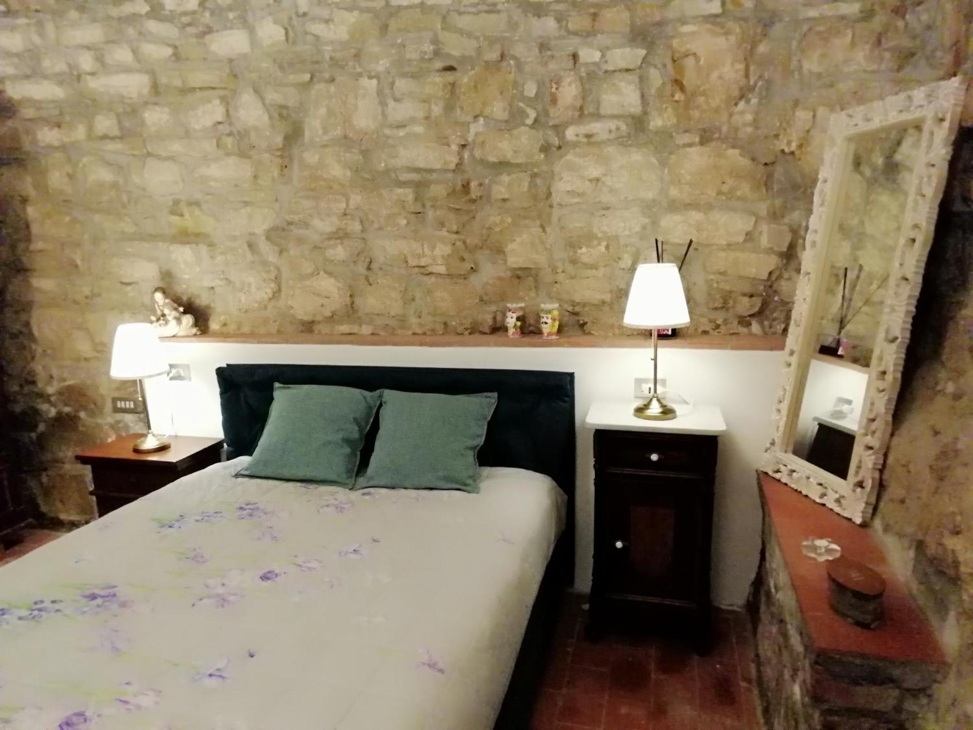 Апартаменти Iris Nel Borgo Греве-ін-К'янті Екстер'єр фото